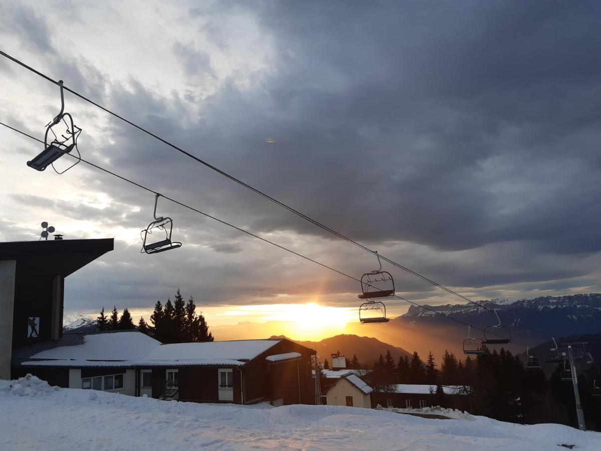 Ski-To-Door Apartment Au Collet D'Allevard Kültér fotó